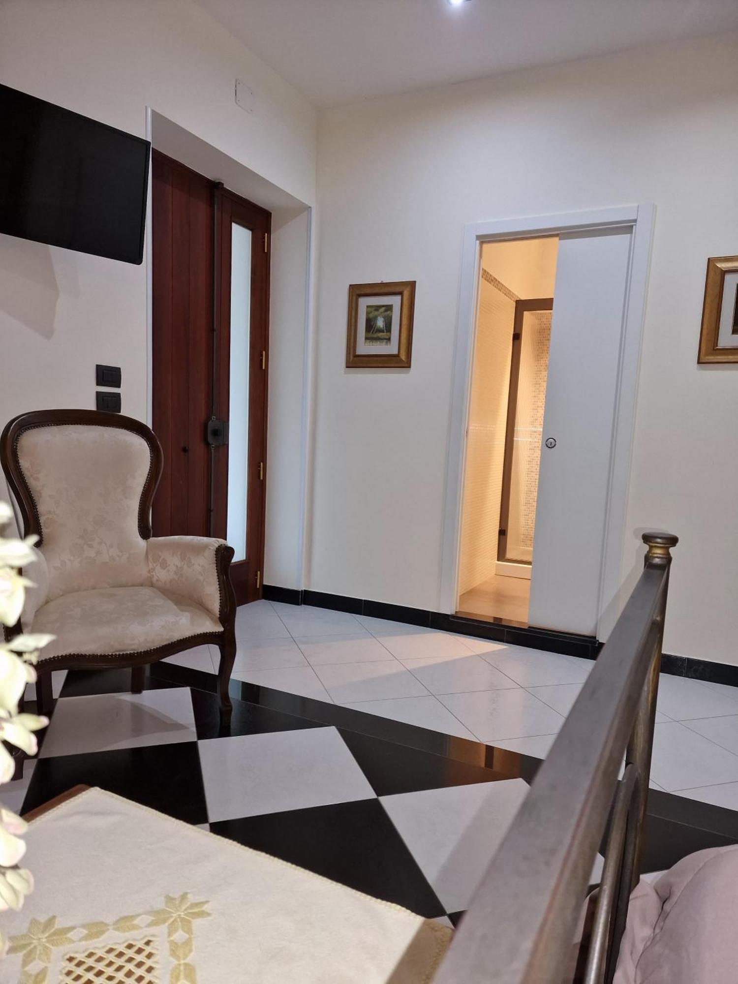 Mediterraneo B&B Монталбано Екстериор снимка